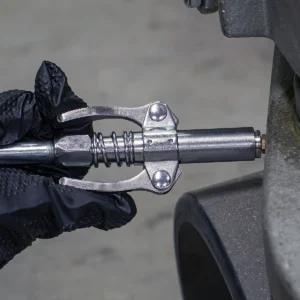 Double Handle Grease Gun Coupler