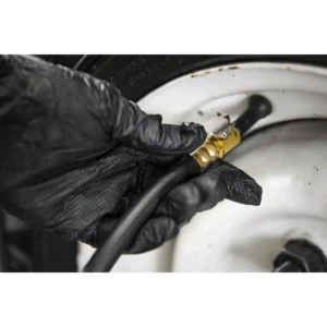 Tyre Pressure Gauge with Clip-On Chuck