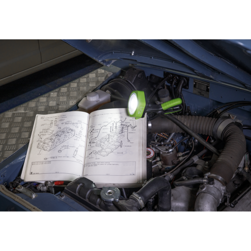 LED100C_ACT_IN_ENGINE_BAY_ON_BOOK_DFC0906919-1.png