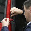 RT-KIT.V4_ACT_REMOVING_DOOR_TRIM_PIC2_DFC1047386-1.png